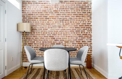 Midtown South Apartment | Flatiron 2BR w WD Elevator nr Eataly NYC-563