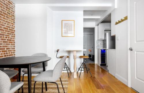 Midtown South Apartment | Flatiron 2BR w WD Elevator nr Eataly NYC-563