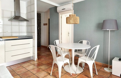 Sant Francesc Apartment | Flats Friends Nave 1 bedroom with balcony