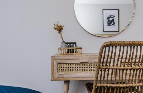 Liverpool City Centre Apartment | Flatzy - City Centre Flat With Free Parking