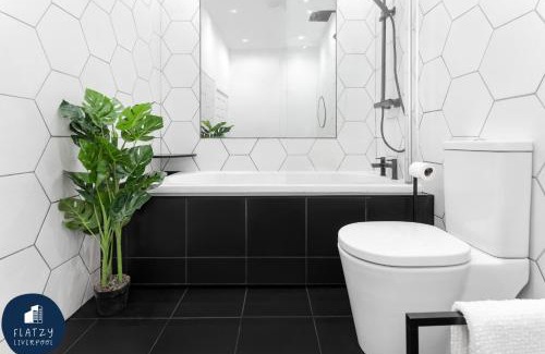 Liverpool City Centre Apartment | FLATZY - Victoria Street Apartment - Heart of City Centre