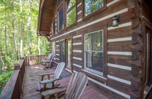 Fleetwood House | Fleetwood Falls Cabin near Boone- Community River & Lake Access, Dogs OK