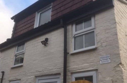 Beverley Cottage | Flemingate Cottage, Beverley, E. Yorkshire. The small cottage with a big welcome