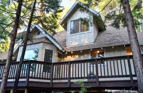 Twain Harte Cottage | FlexiCancel, High Speed Internet, Family Friendly, Nature Lover Retreat