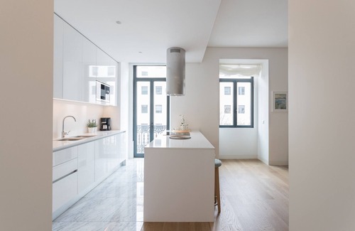 Santo Antonio Apartment | FLH Avenida da Liberdade Amazing Flat