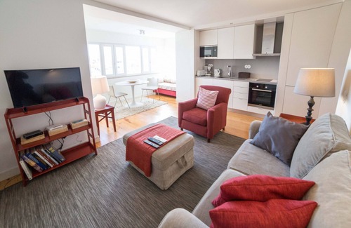 Merces Apartment | FLH Príncipe Real with View