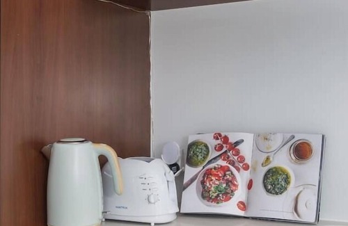 Melbourne Central Business District Apartment | Flinders Keepers Chic Cityscape Kaleidoscope