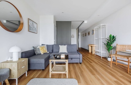 Melbourne Central Business District Apartment | Flinders Keepers Chic Cityscape Kaleidoscope