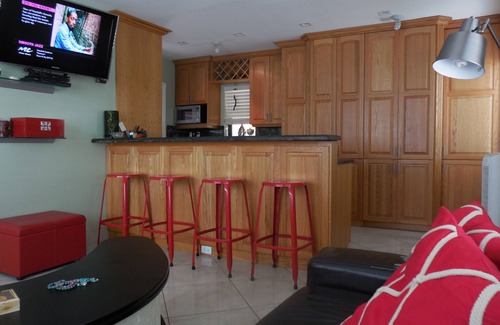 Hollywood Condo | Fll Boat Show $25 uber*PRIVATE House*Direct Bch *❤️ Brdwak* Free Park+2 bikesnn