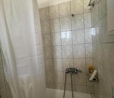 Mesolongi Apartment | Flo's Apartments