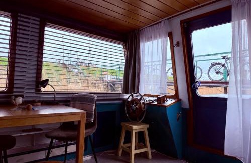 Amsterdam North House | Floating B&B Amsterdam