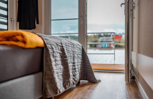 Klitten House | Floatinghouses Bärwalder See