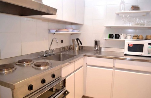 Financial District Apartment | FLOR - 1 Br. Executive Apartment with private terrace