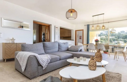 Lloret de Mar House | Floradise by Interhome