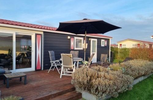 Serooskerke Ski Chalet | Florence 4 Comfortable holiday residence