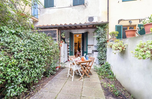 Isolotto Apartment | Florence Center Apt Private Garden, Firenze, Italy