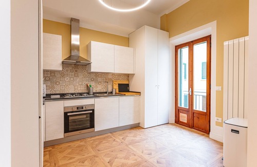 Santa Maria Novella Apartment | Florence Oltrarno Relax