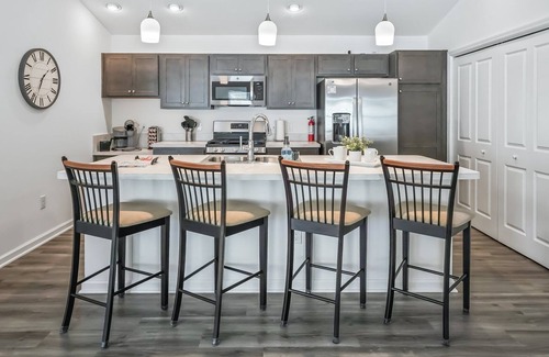 Okahumpka Villa | Florida Sunshine & Villa Serenity: Your Ideal Getaway Awaits!