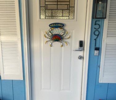 Dale House | Flossies