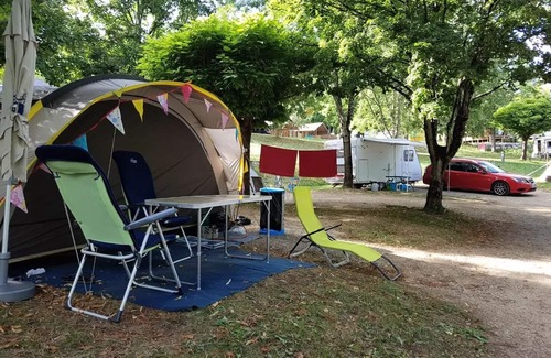 Lissac-sur-Couze House | Flower Camping du Lac du Causse * - Mobile home Comfort 35 m2 (3 bedrooms) + LV + TV + semi-covered terrace 6m2 8 people