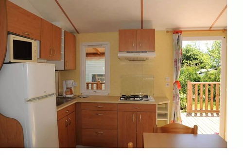 Muzillac House | Flower Camping La Blanche Hermine * - Mobil home Damgan COMFORT 21m2 (2 bedrooms - 4 people) + Covered terrace + TV 4 people