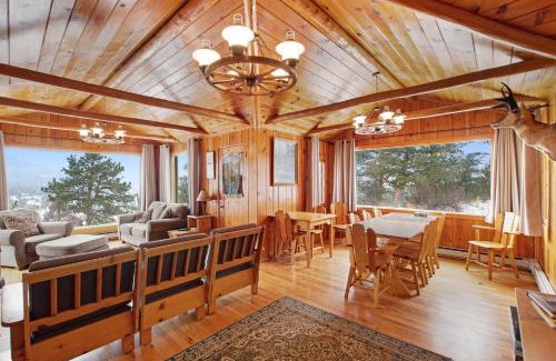 Estes Park House | Flower Lane Cabin
