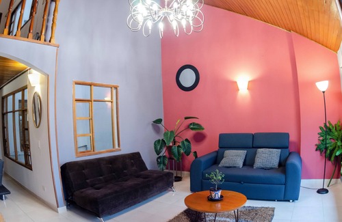 Financial District Apartment | Flower's Duplex Apart - Gourmet Zone, Chapinero