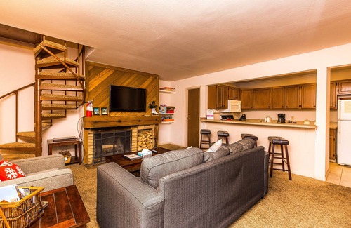 Keystone Condo | Flying Dutchman by Summit County Mountain Retreats