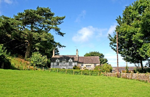 Llanfairpwllgwyngyll Cottage | Foel Stable Cottage