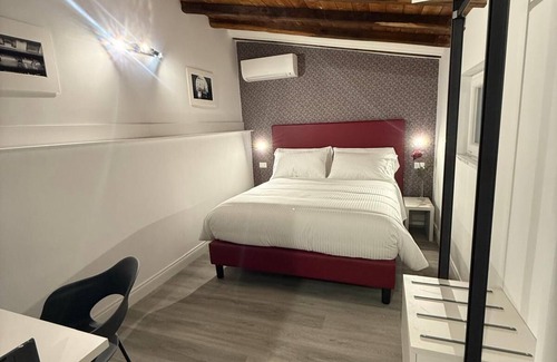 Rione XVIII Castro Pretorio Bed & Breakfast | Foffo Suite