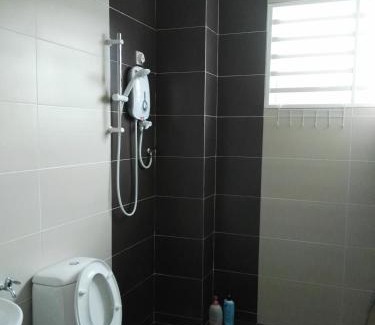 Taman Bersatu House | Fong's Ipoh SImpang Pulai Homestay