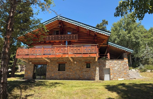 Superbolquere Ski Chalet | FONT ROMEU/PYRENEES2000 CHALET CLASS 4 * STARS ON 1200 m2 MAGNIFICENT VIEW