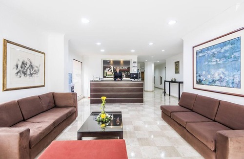 La Carolina Apartment | Fontana Plaza Apartamento para 4 pax