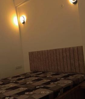 Khattalwada Apartment | Foodzo Hotel