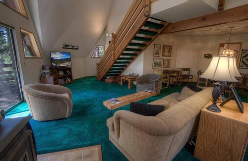 Incline Village House | Fool Around House by Lake Tahoe Accommodations