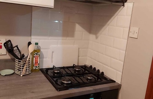 Annalong Cottage | Foot of the Mournes - Cottage - Sleeps 4 - Parking