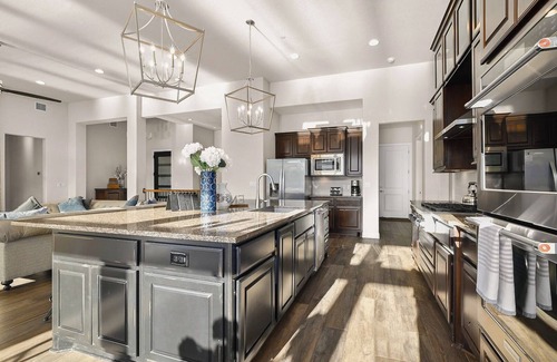 Steiner Ranch House | Football Fave - Waterfront with Private Mini Beach