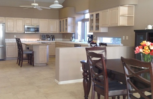 Foothills House | Foothills Golf Gettaway 3Bdr/1den, 2.5 bathroom/Optional Heated Pool