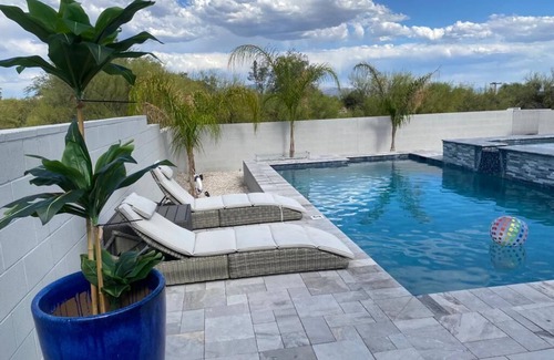 Tucson House | Foothills Home w Resort like yard and Mountain views! Outdoor Kitchen