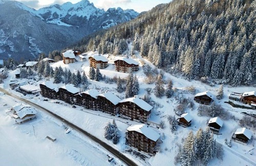 Station de Drouzin le Mont Apartment | For rent: Cozy 2-room cabin apartment with mountain view