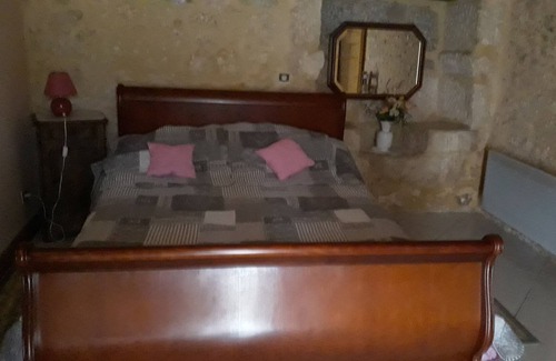 Meyrals House | For rent in black Périgord, house of character-calm-fresh-all comfort- 6p