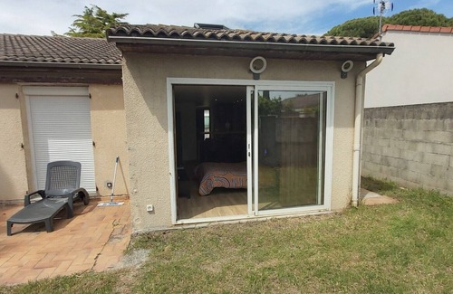 Montelimar Apartment | For rent - Studio 40 m² with mezzanine, private garden, air conditioning and utilities included