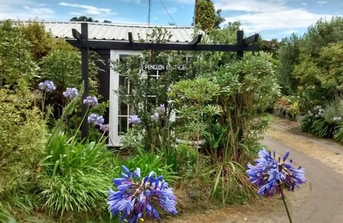 Waikanae Cottage | FOR SALE - penguin cottage / sheltered garden setting