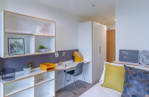 Cardiff City Centre Apartment | For Students Only Bridge Street Cardiff