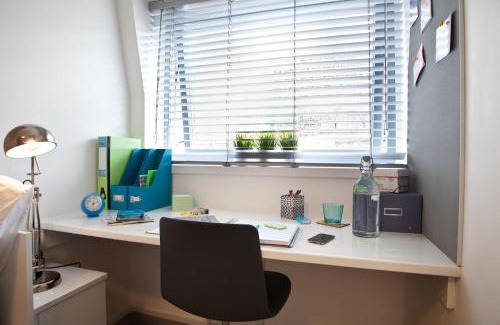 Chaucer Apartment | For Students Only CRM OLIB London