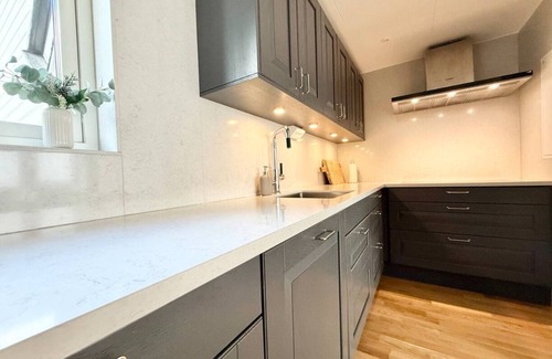 Landvetter Apartment | For Workers & family's - 6BR - 2 Bath - All Incl