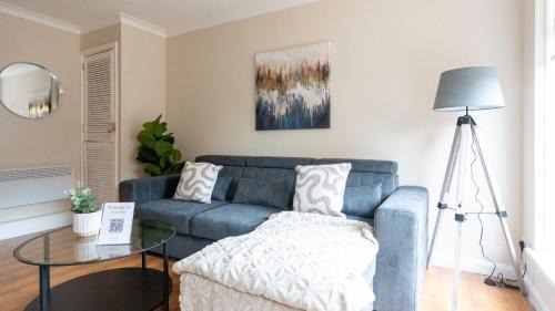 East End House | Forbes House