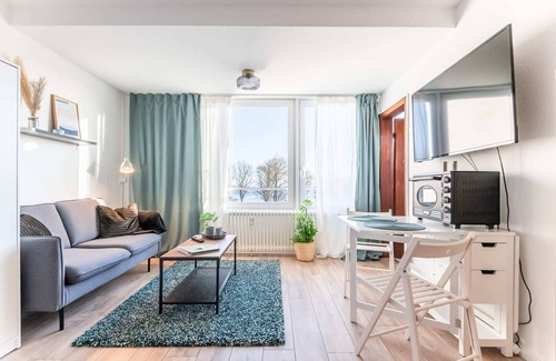 Eckernfoerde Apartment | Fördeblick (lovingly furnished and close to the water)
