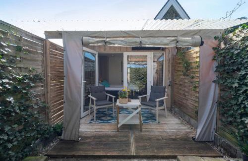 Municipality of Zandvoort Apartment | Forest and Ocean