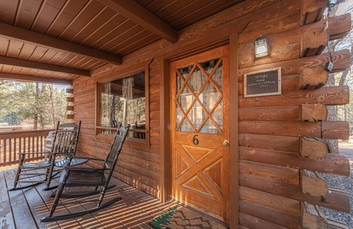 Christopher Creek Cabin | Forest Cabin 6 Enchanted Forest